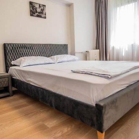 Irene Central - Cozy House- 2 Rooms Boekarest Buitenkant foto